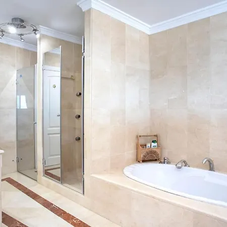 Luxury Seafront Penthouse With Parking Apartment Estepona
