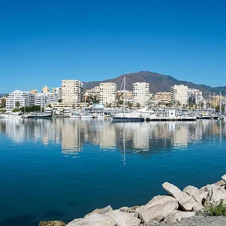 Luxury Seafront Penthouse With Parking Apartment *